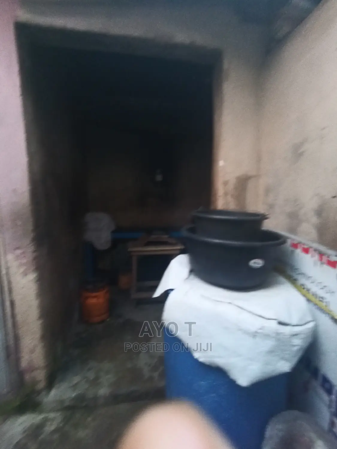 1bdrm Shared Apartment in Bariga for rent