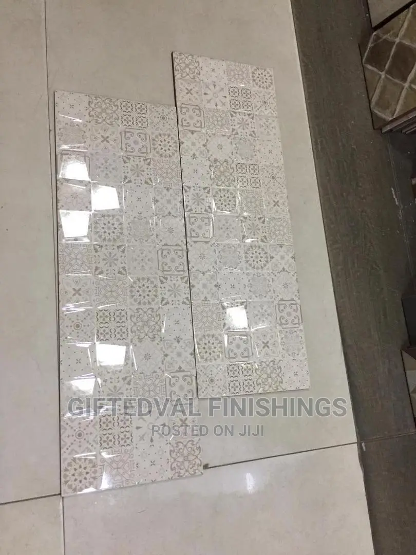High Quality 25/80 Spanish Floor Tiles