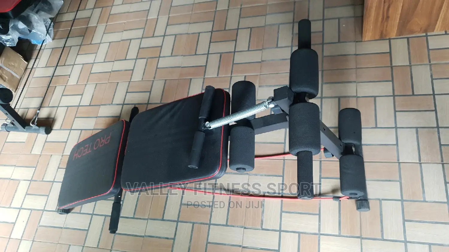Pro Tech Sit Up Benches
