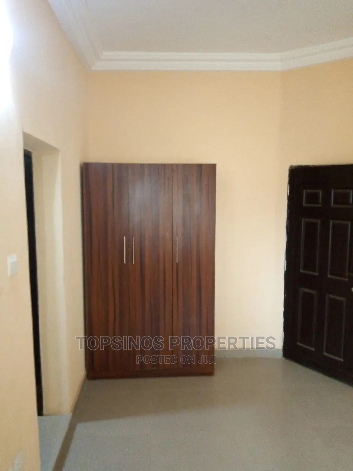 2bdrm Block of Flats in Dawaki for rent