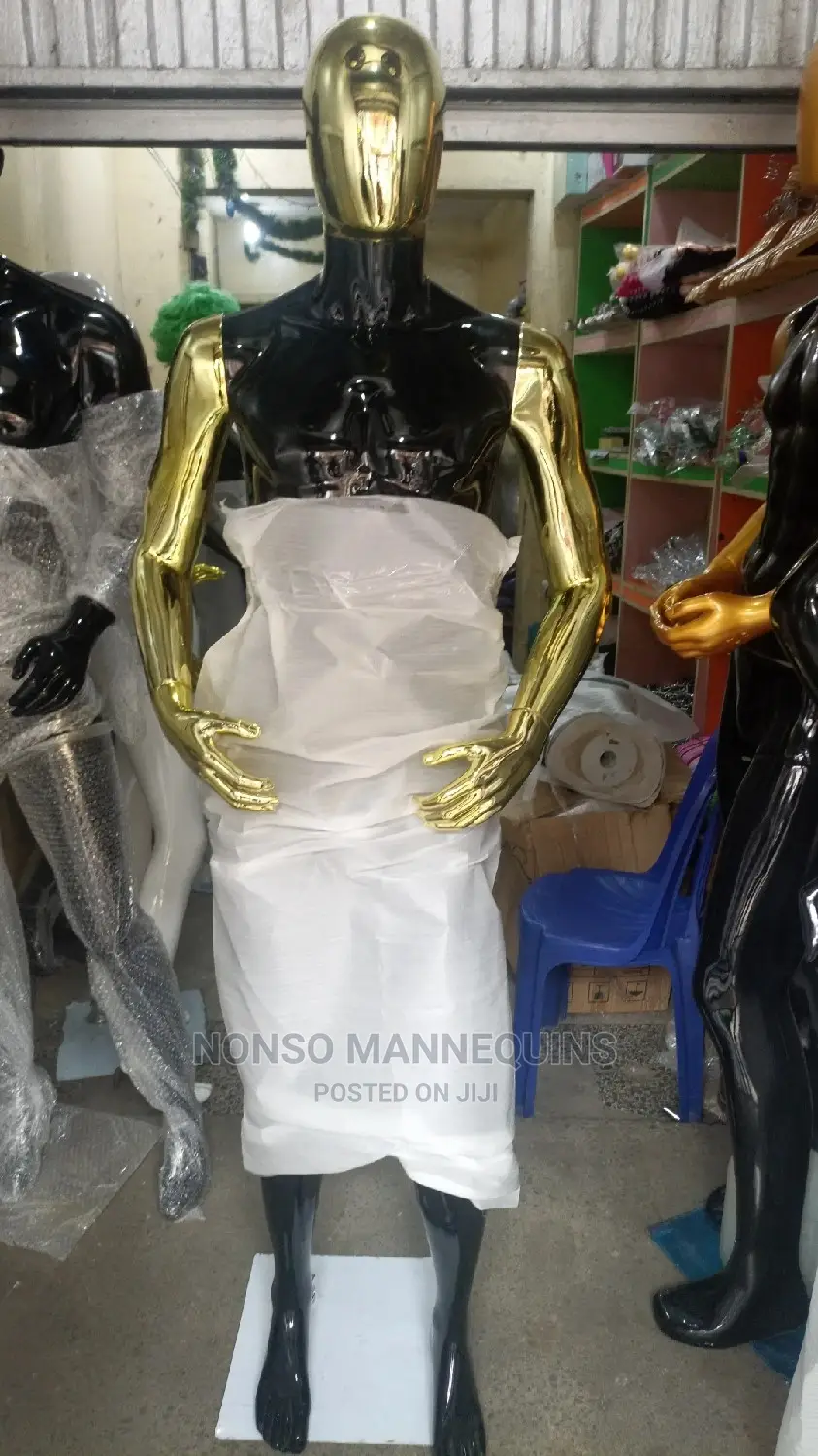 Matt Black Body and Gold, Rose Gold, Silver Mannequins