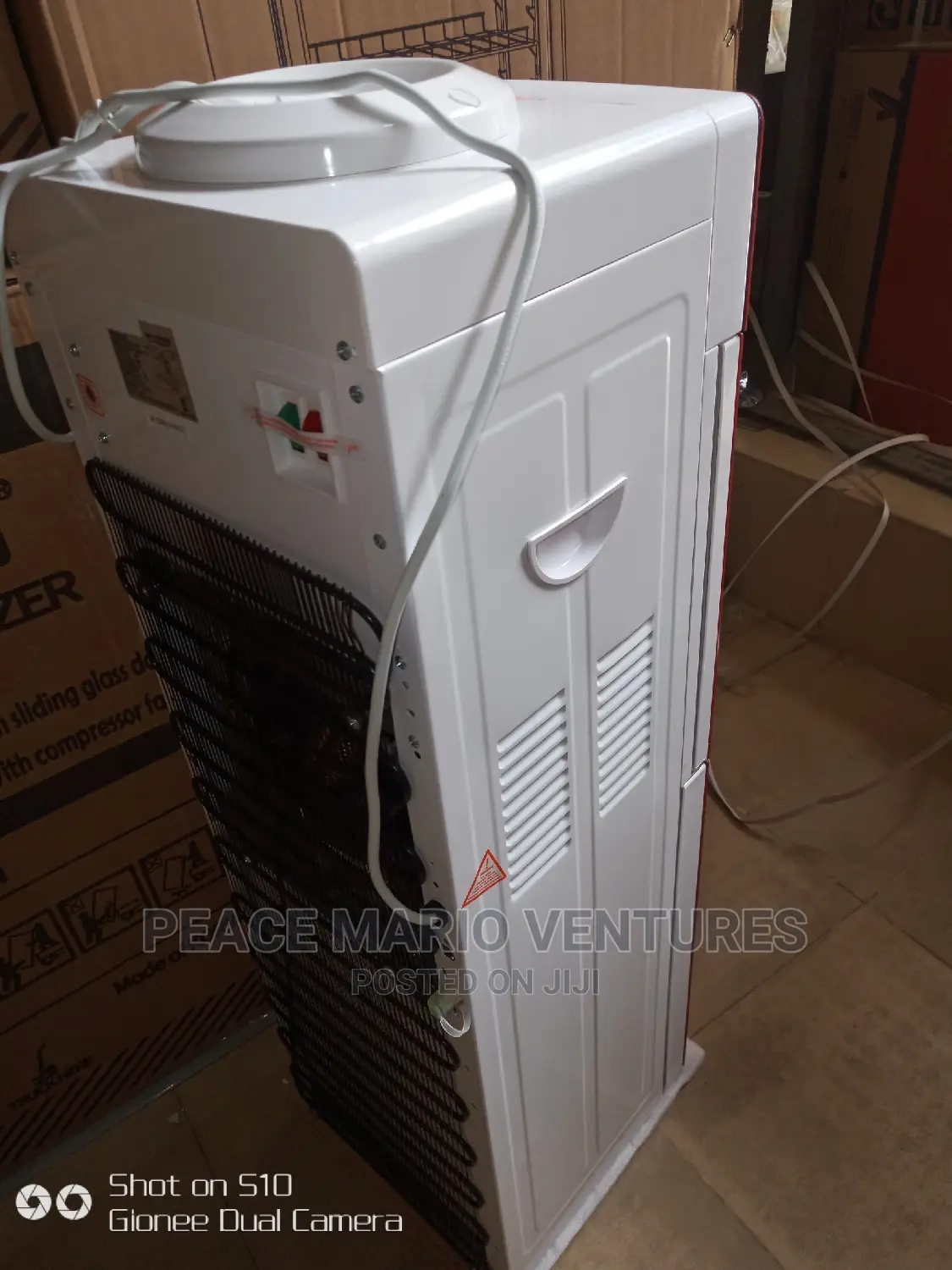 Cway Hot and Cool Water Dispenser 2doors With Fridge