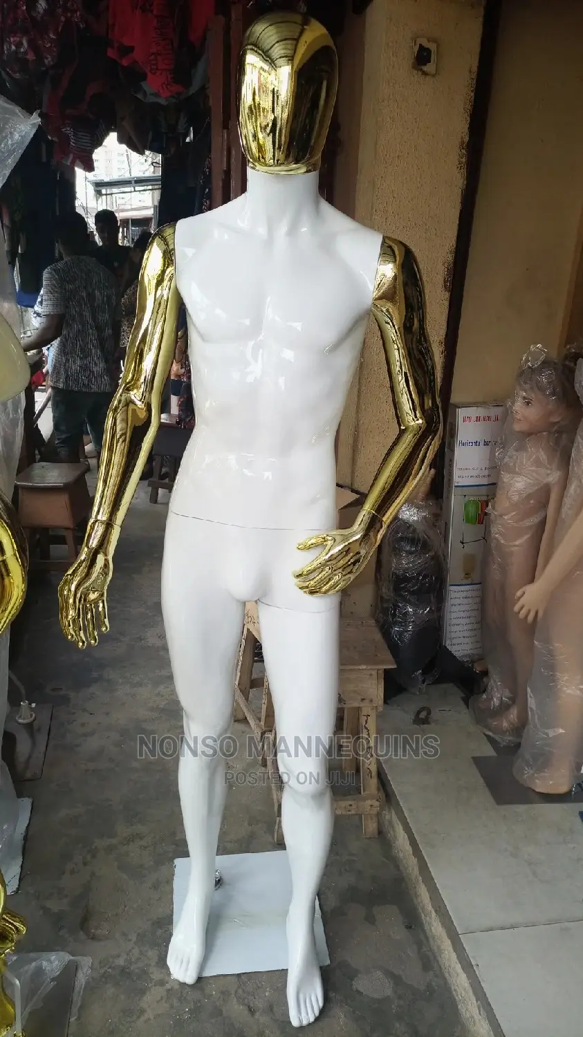 White Glossy Body Gold Body Male Display Mannequin