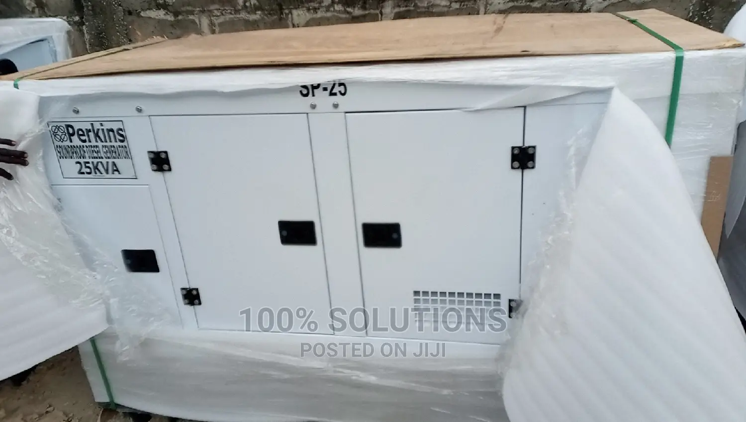 25KVA Perkins Diesel Sound Proof Generator for Sale. 100% C