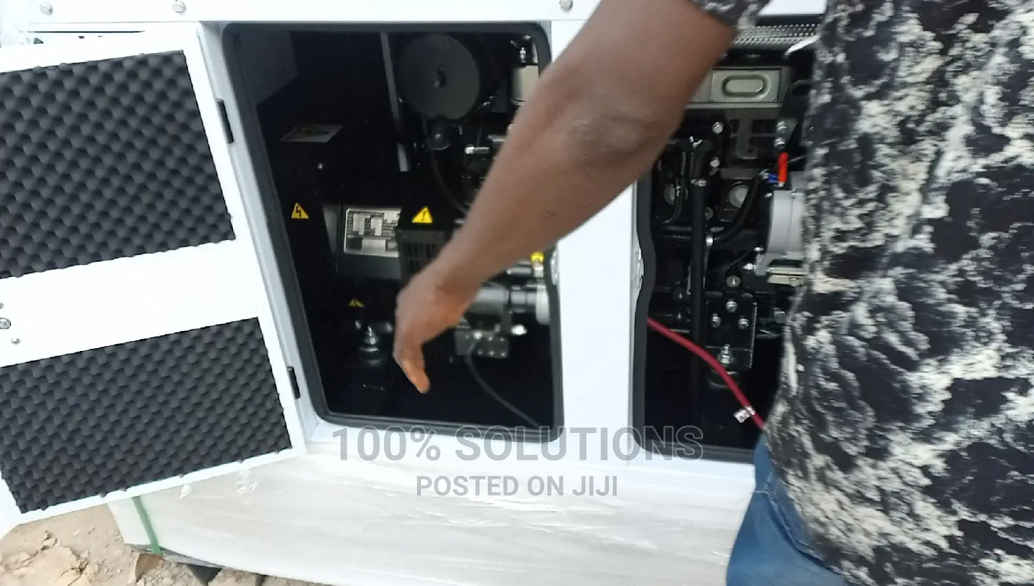 25KVA Perkins Diesel Sound Proof Generator for Sale. 100% C