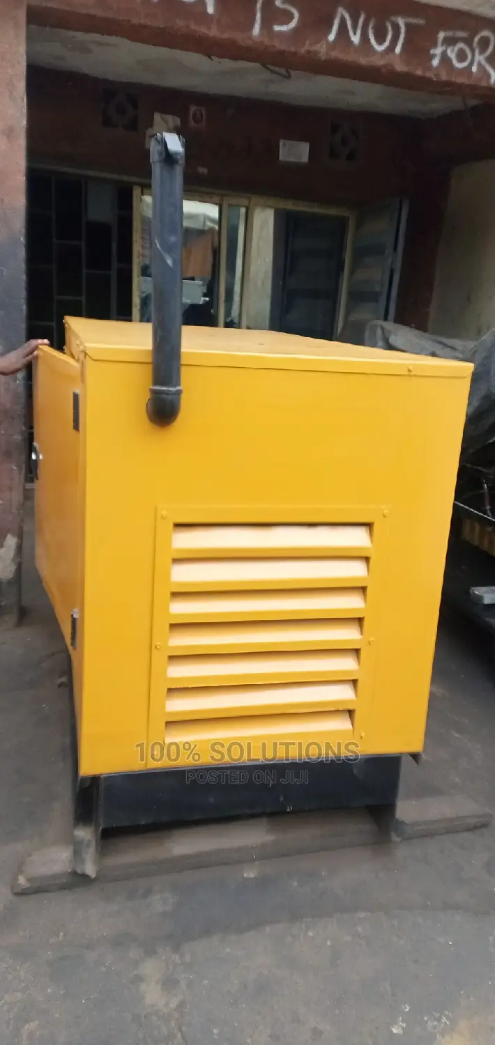 20kva Mantrac Diesel Sound Proof Generator for Sale.