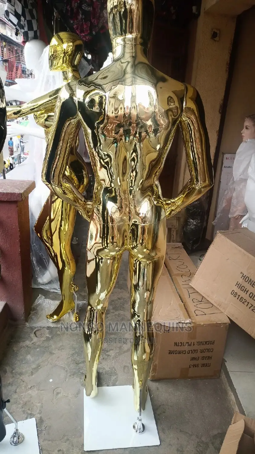 Fullmale Gold Chrome Mannequins Display for Clothing's