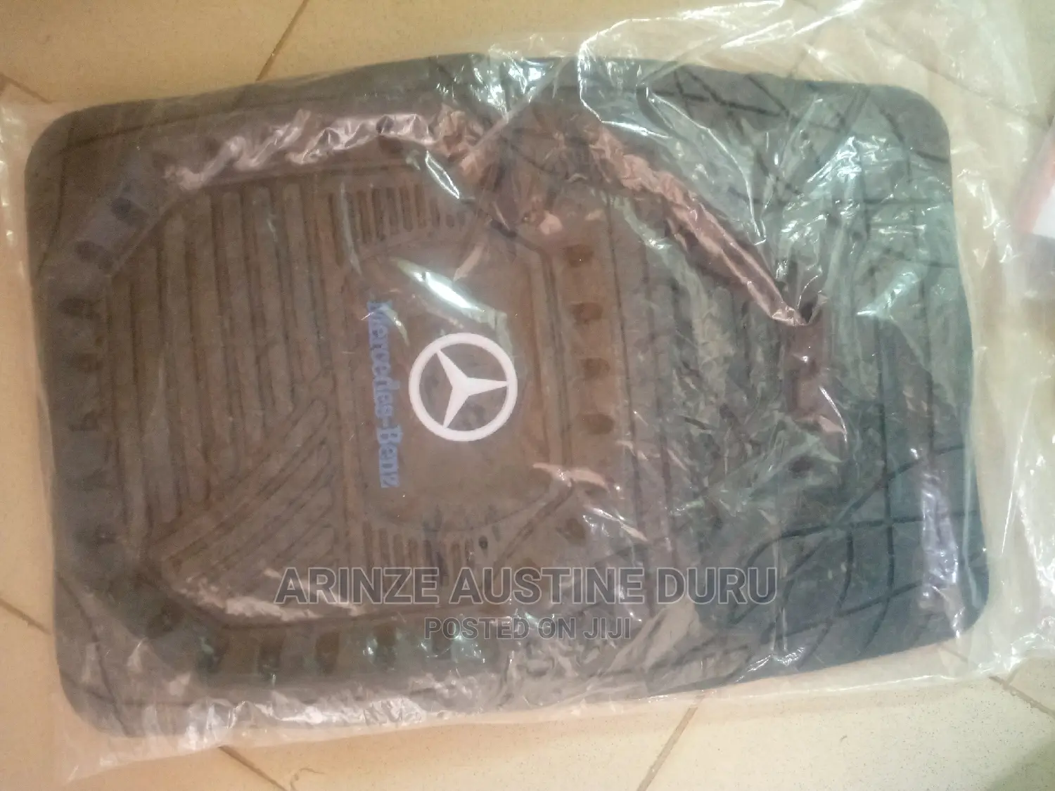 Mercedes Benz Floor Mat Curves