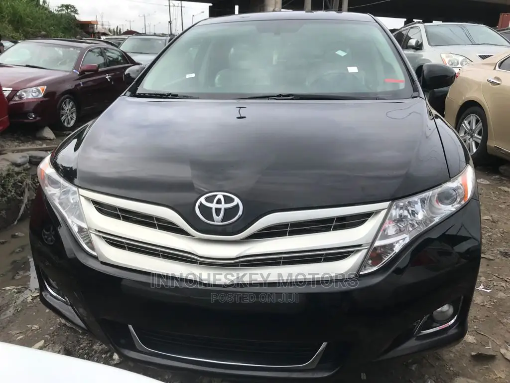 Toyota Venza V6 AWD 2010 Black