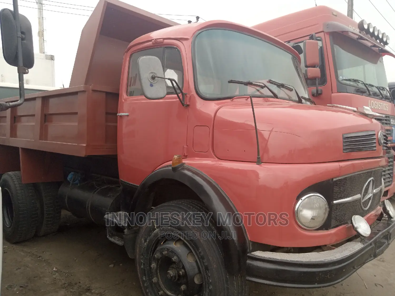 Mercedes Benz Tipper 1997 Red