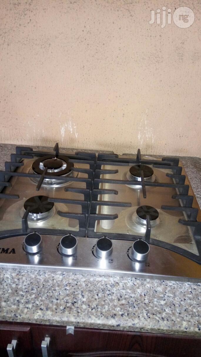Bosch Built In Gas Cooker (4-burners)