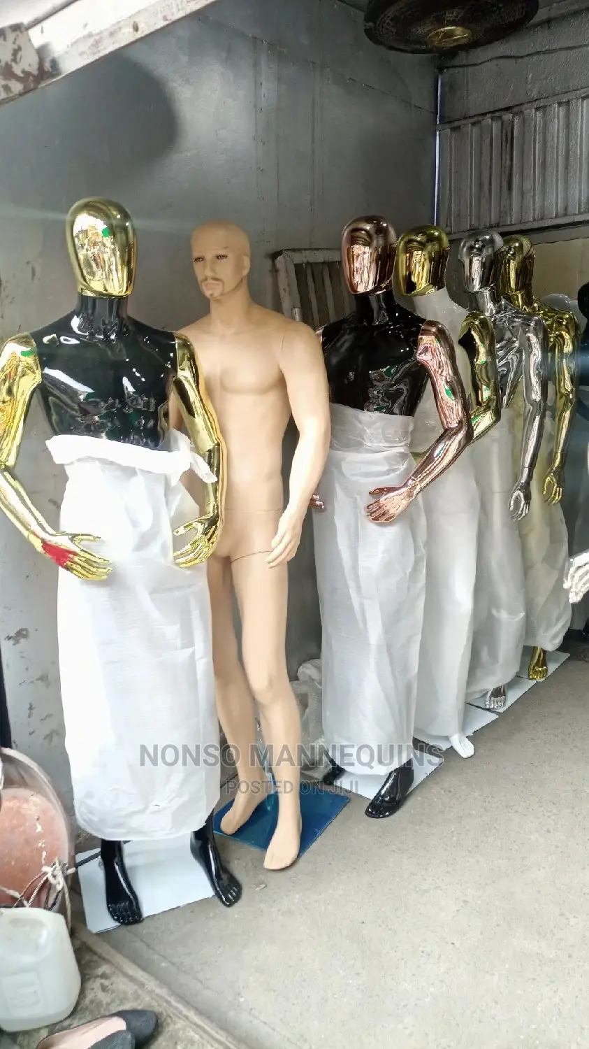 All Types Of Chrome Male Egg Face Display Mannequin