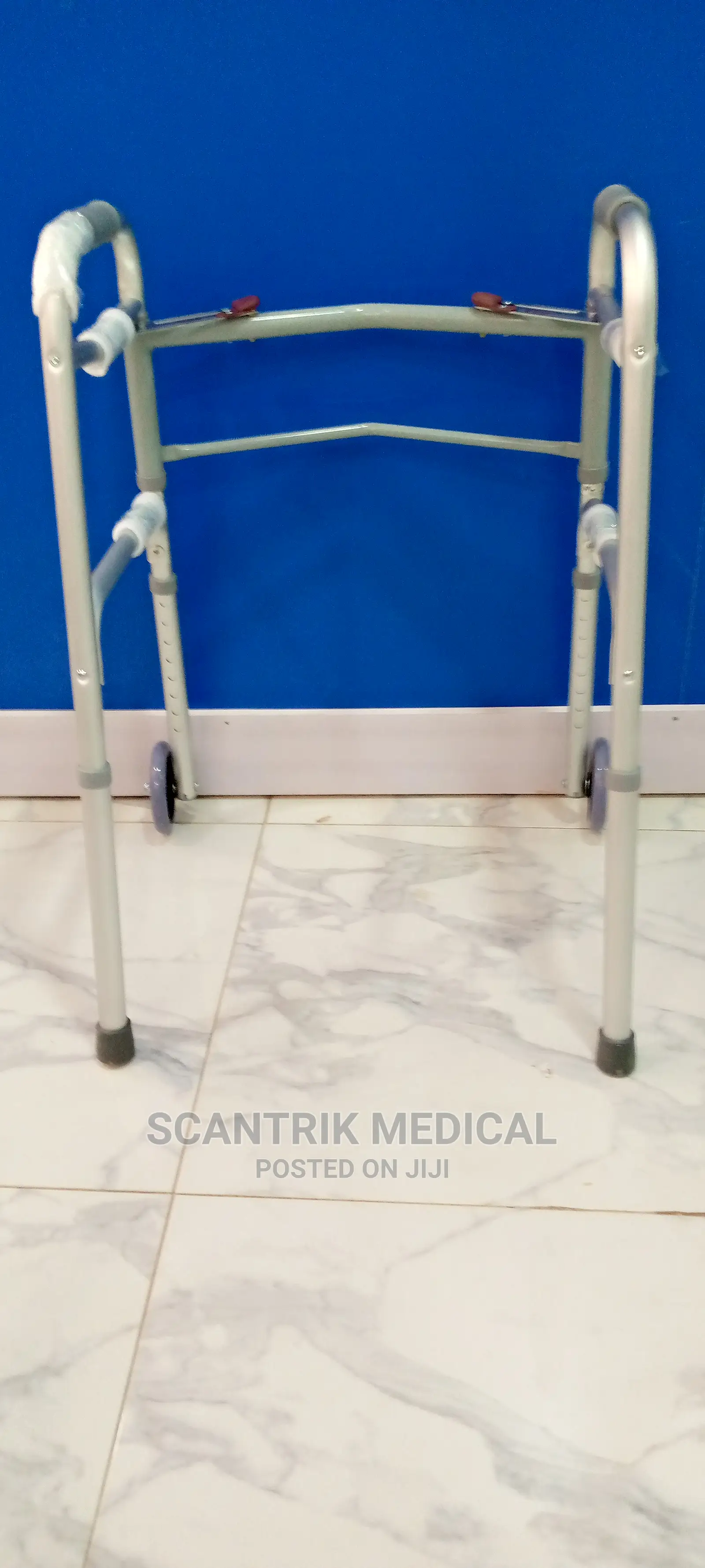 Lightweight Aluminum Folding Walking