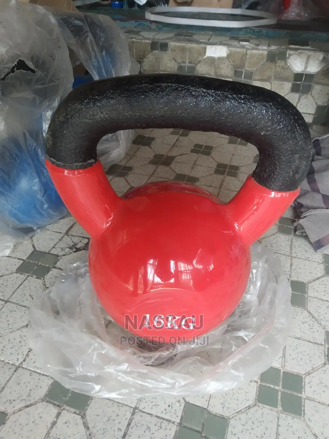 Piece of 16kg Kettlebell
