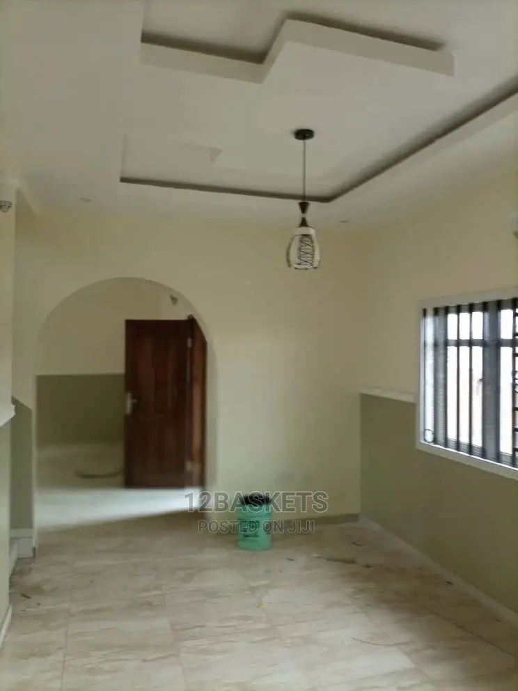 Furnished 4bdrm Duplex in Magodo Phase 1 for rent