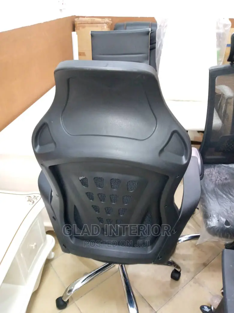 Strong Office Swivel Chair