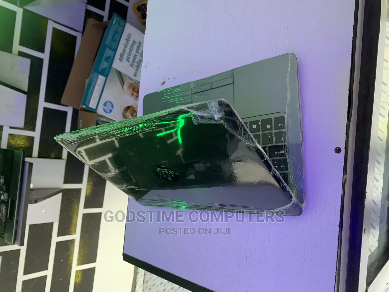New Laptop HP EliteBook 820 G1 8GB Intel Core I5 HDD 500GB