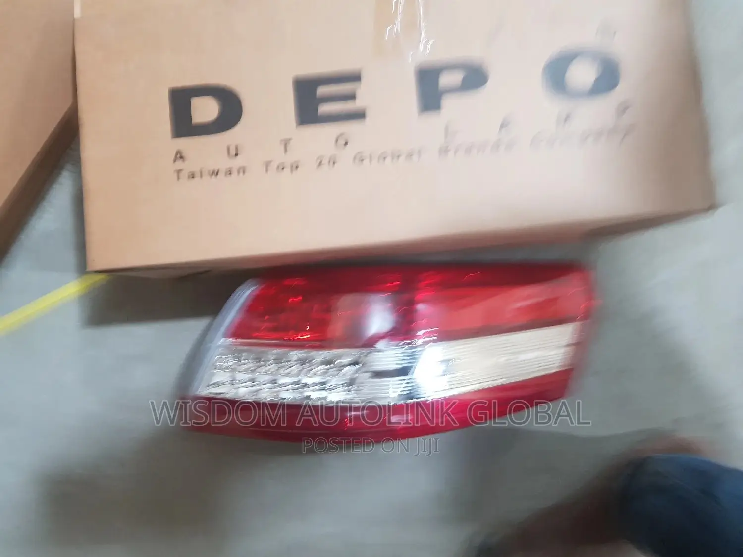 Rearlight for Toyota Camry 2010/11 Depo With Sensor