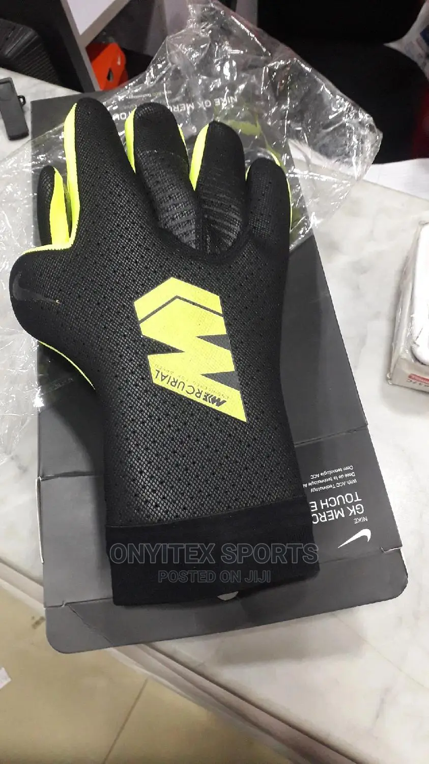 Mercurial Goalkeeper's Gloves