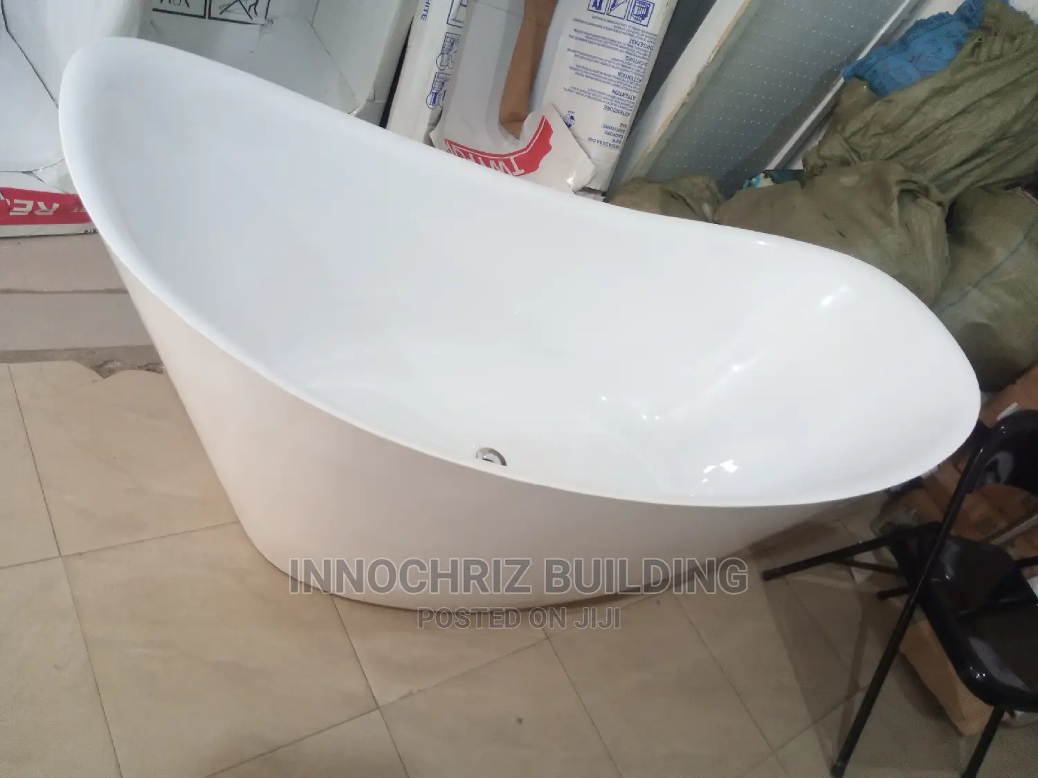 Luxurious Bathtub