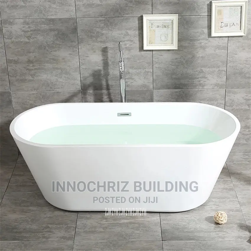 Luxurious Bathtub