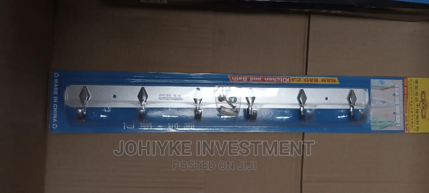 High Quality Artirust 6 Steps Coth Hanger