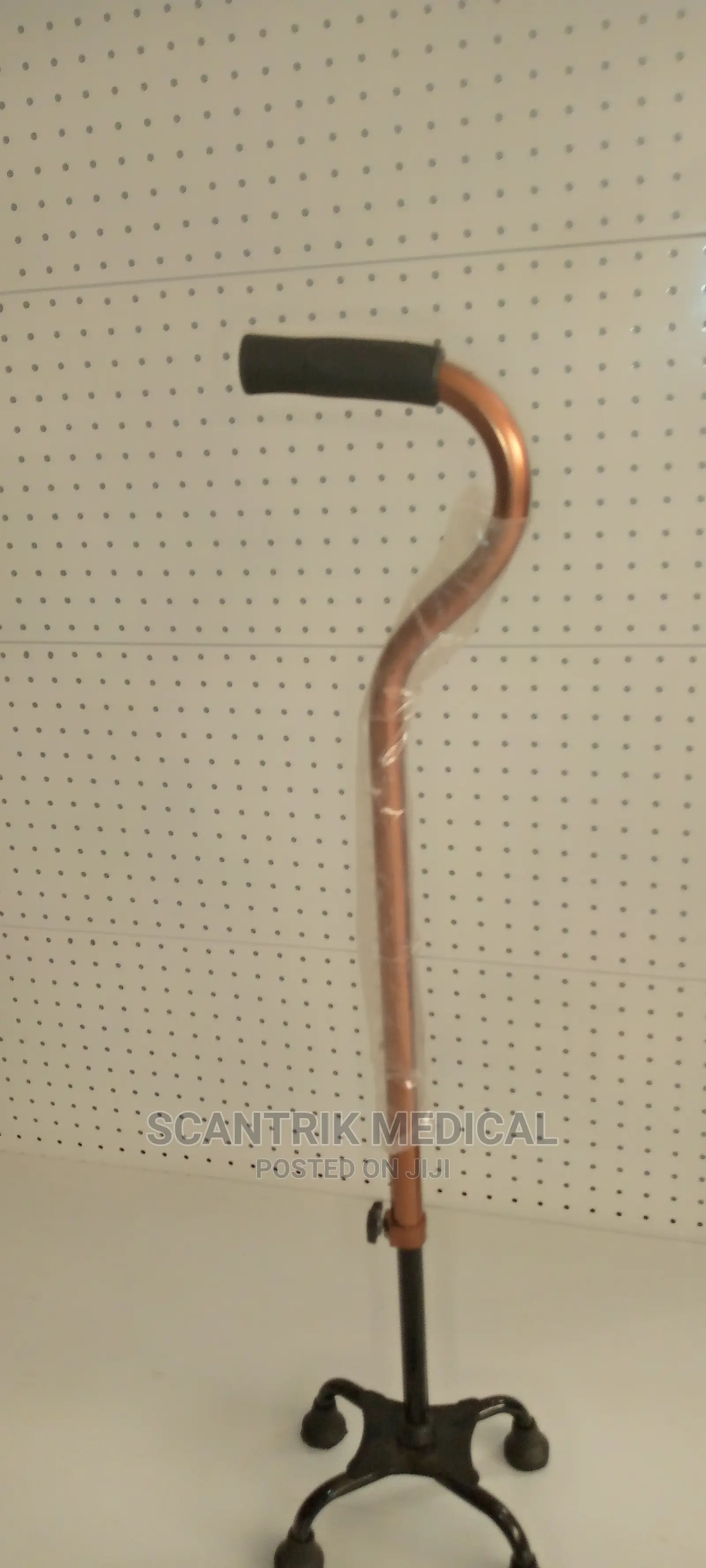 Smart Walking Stick Elderld Quadrangle Crutch