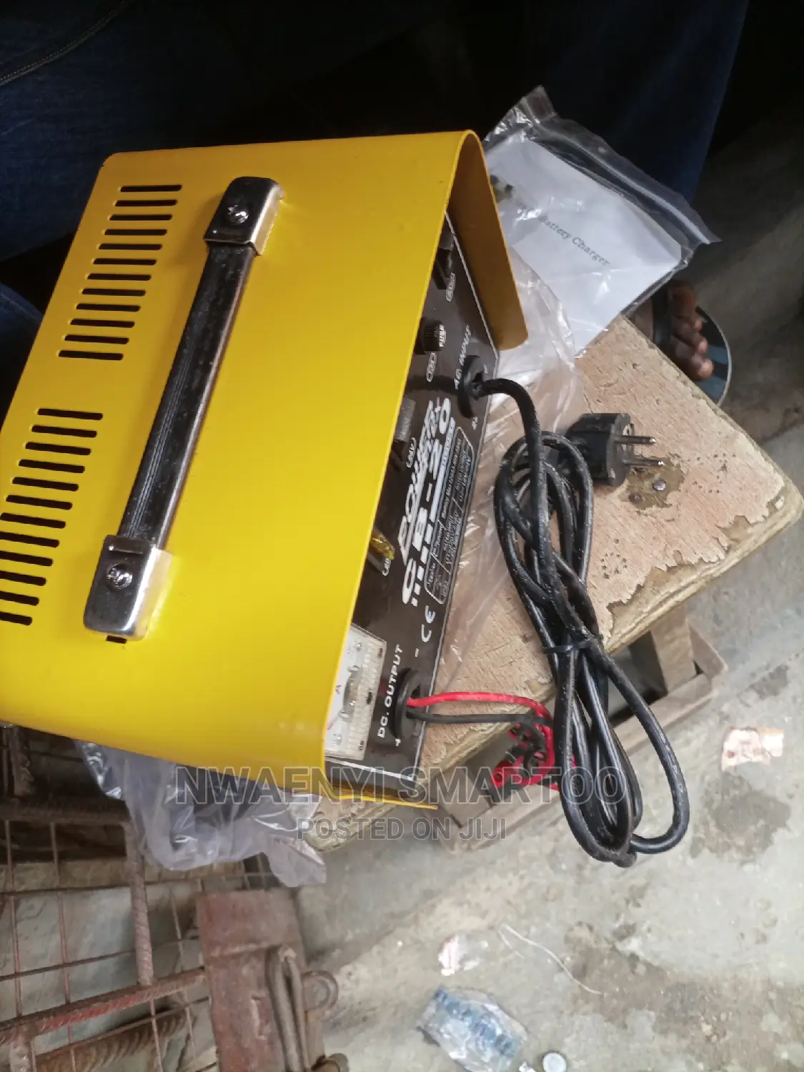 20A Original Portable Battery Charger