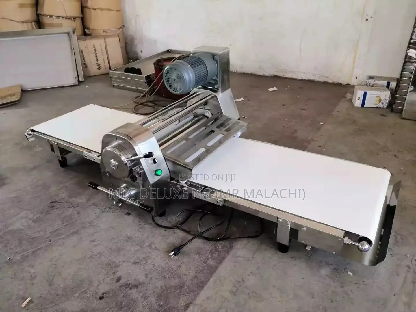 Dough Sheeter Machine For Flatting Dough To Desired Flatness