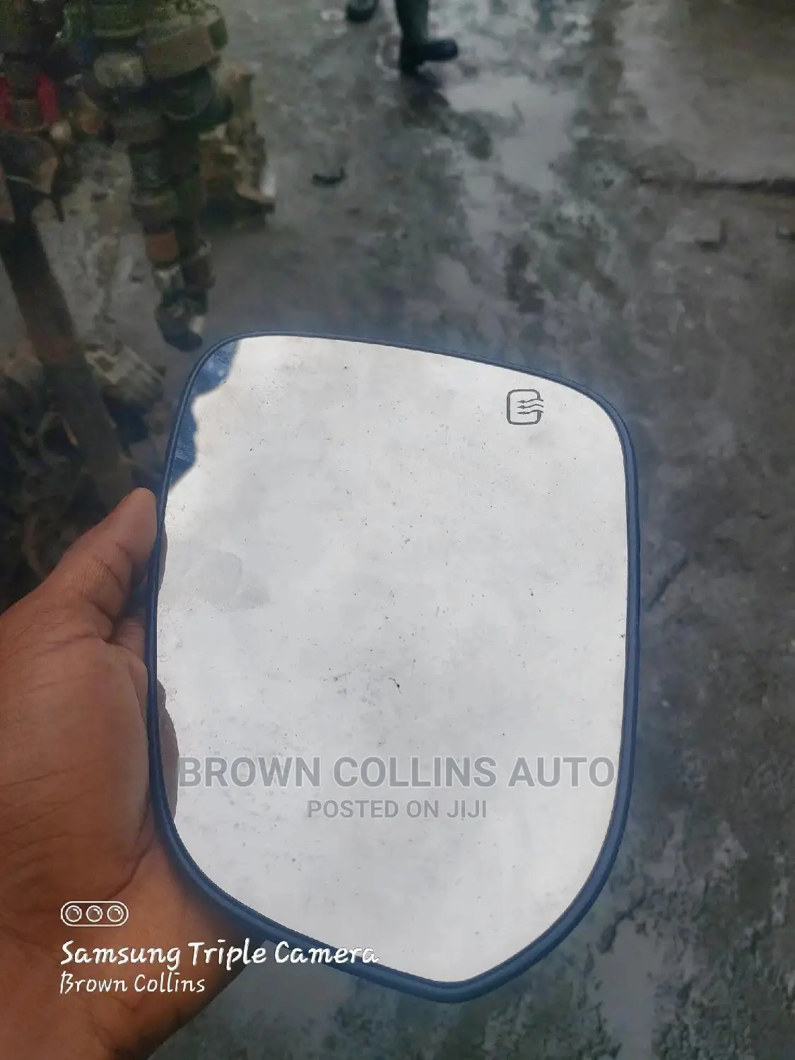 Side Mirror Glass Highlander 2014-2017 ( LEFT)