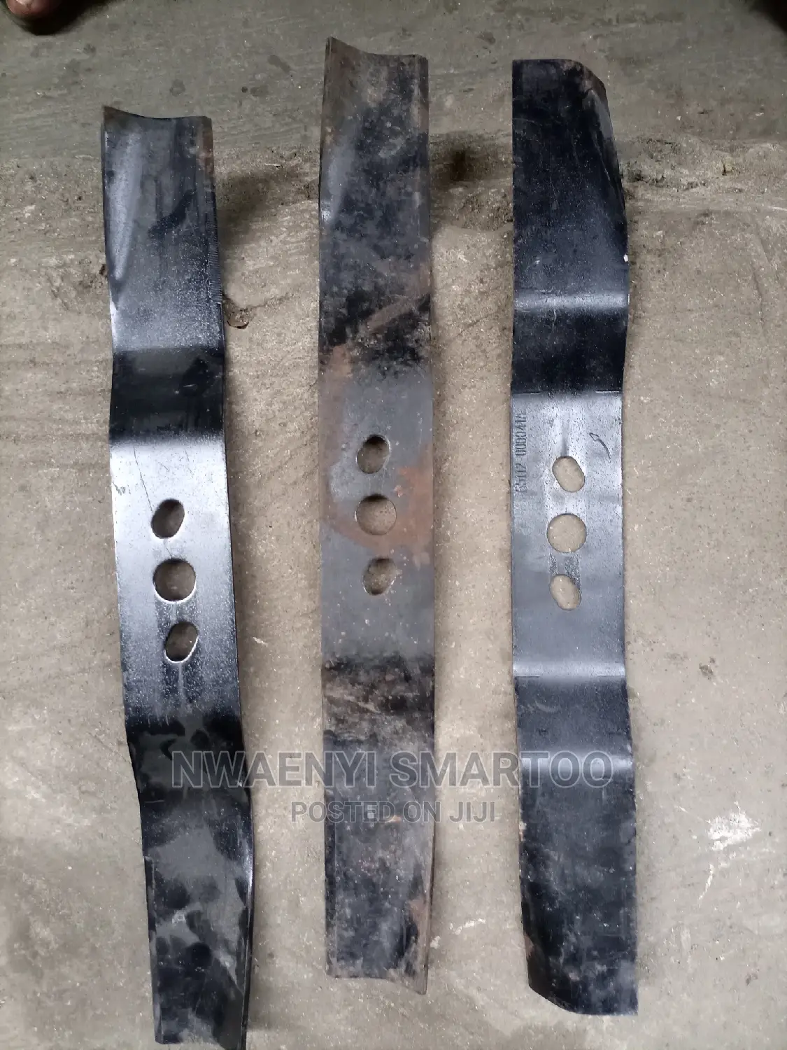 Lawn Mower Blade Iron One