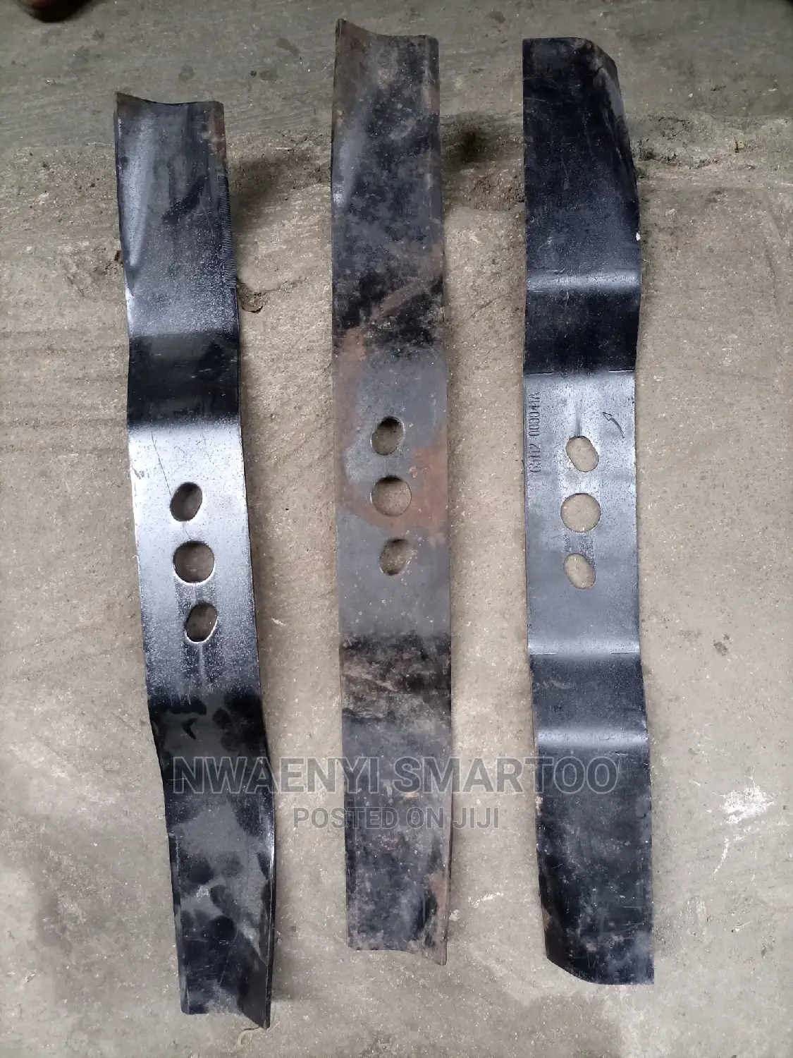 Lawn Mower Blade Iron One