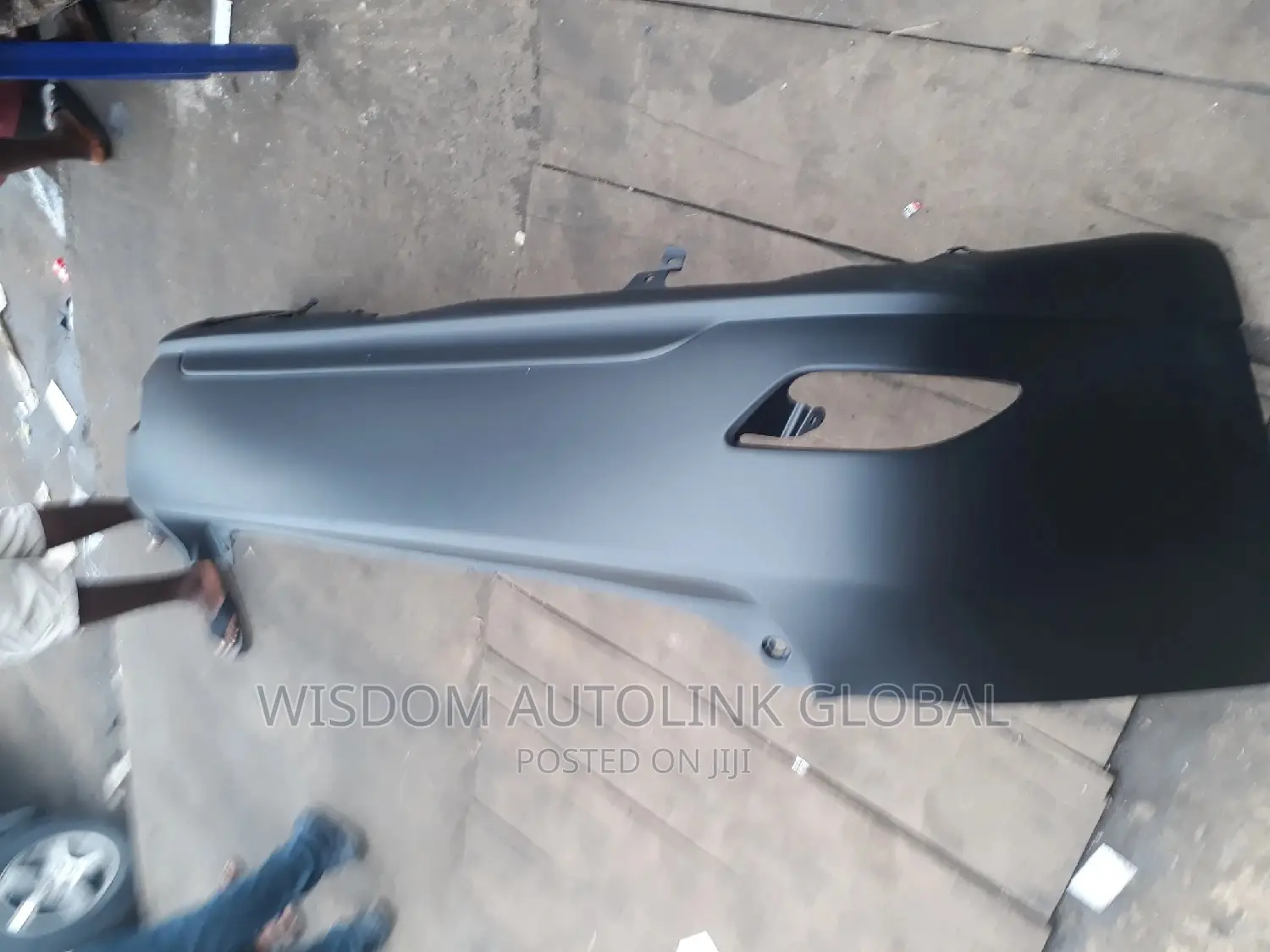 Back Bumper For Lexus Rx350 2010 To 2015 Original