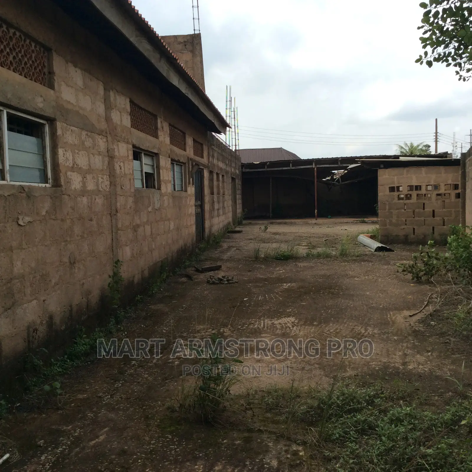 A Mini Warehouse/Factory at Ogijo Axis via Ikorodu
