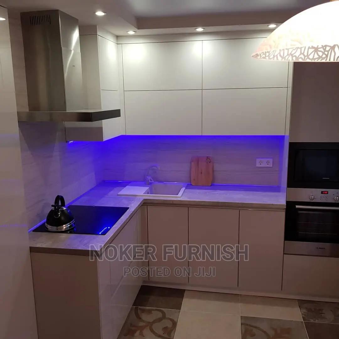Luxury Home Kitchen Cabinets With LED Lights Remote Control