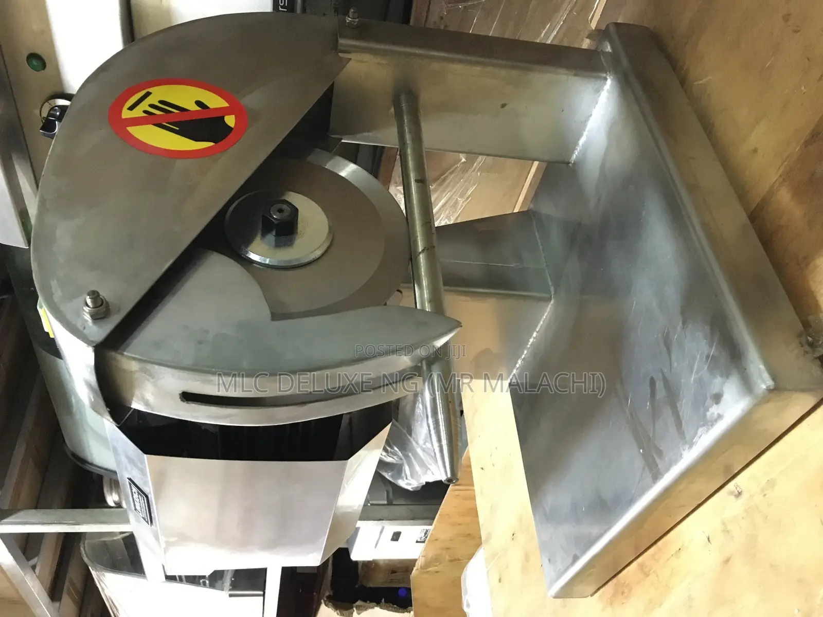 Chicken Cutter /Industrial Chicken Cutting Machine Available
