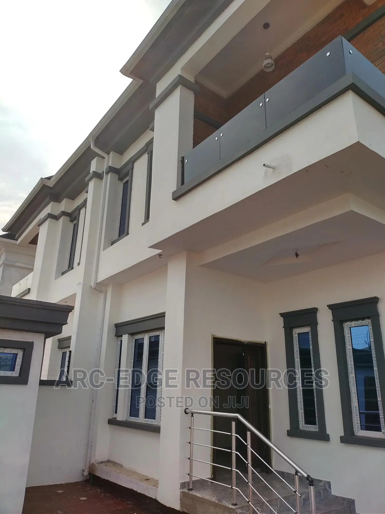 5bdrm Duplex in Apple Junction for sale