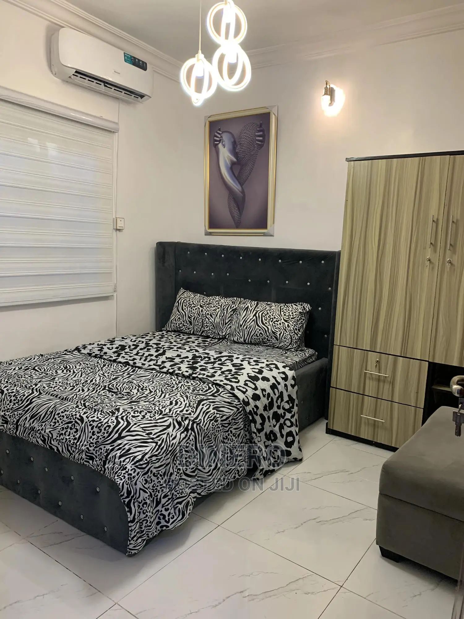 Dinero Sapphire - One Bedroom Apartment, Surulere.