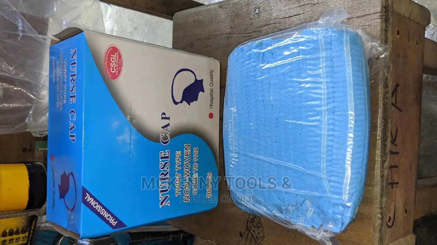 Nurse Caps 100pcs