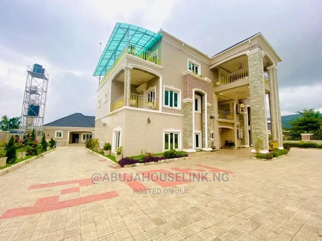 Furnished 6bdrm Duplex in Katampe Extension for sale