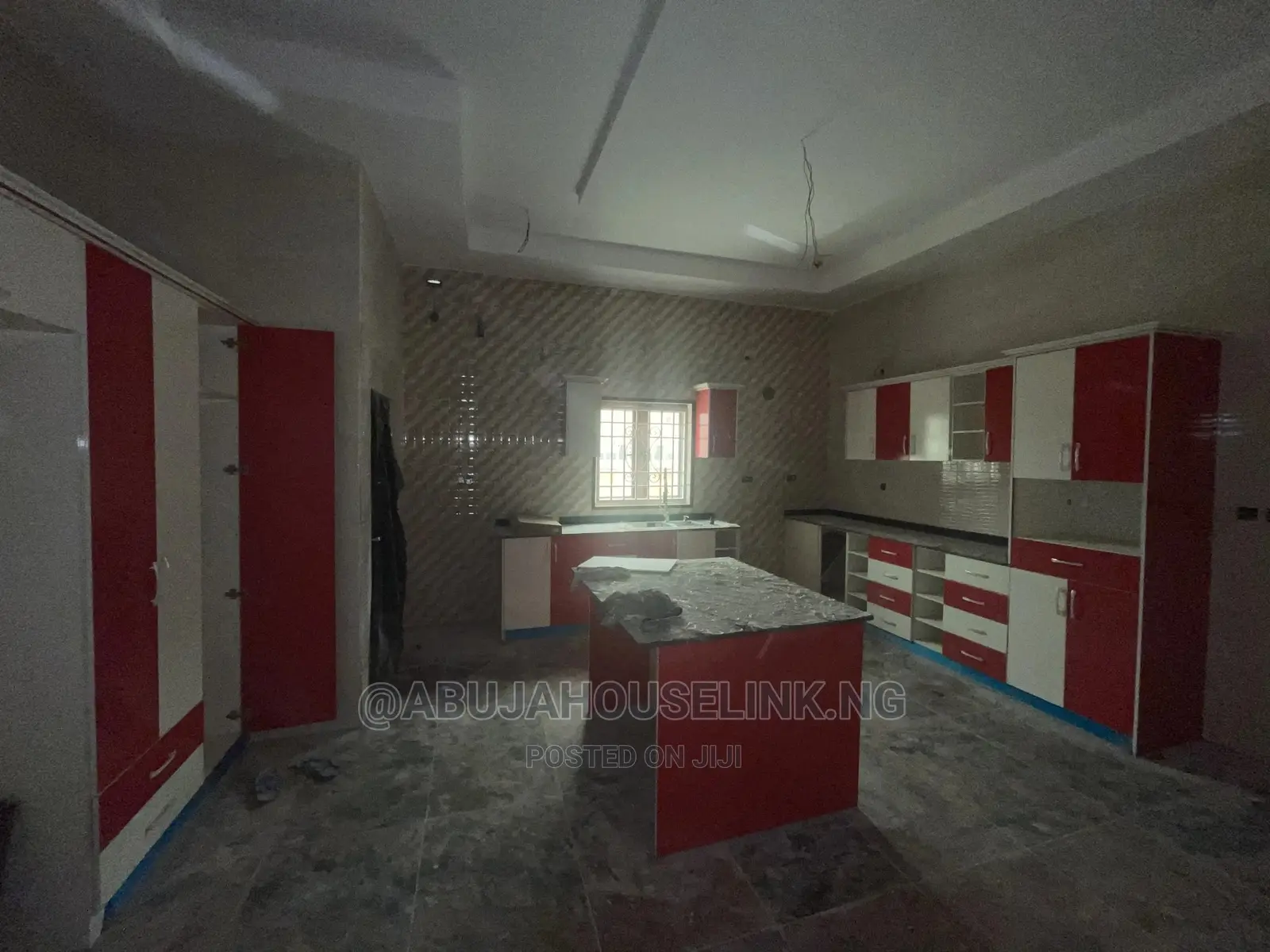 5bdrm Duplex in Efab Metropolis, Gwarinpa for sale