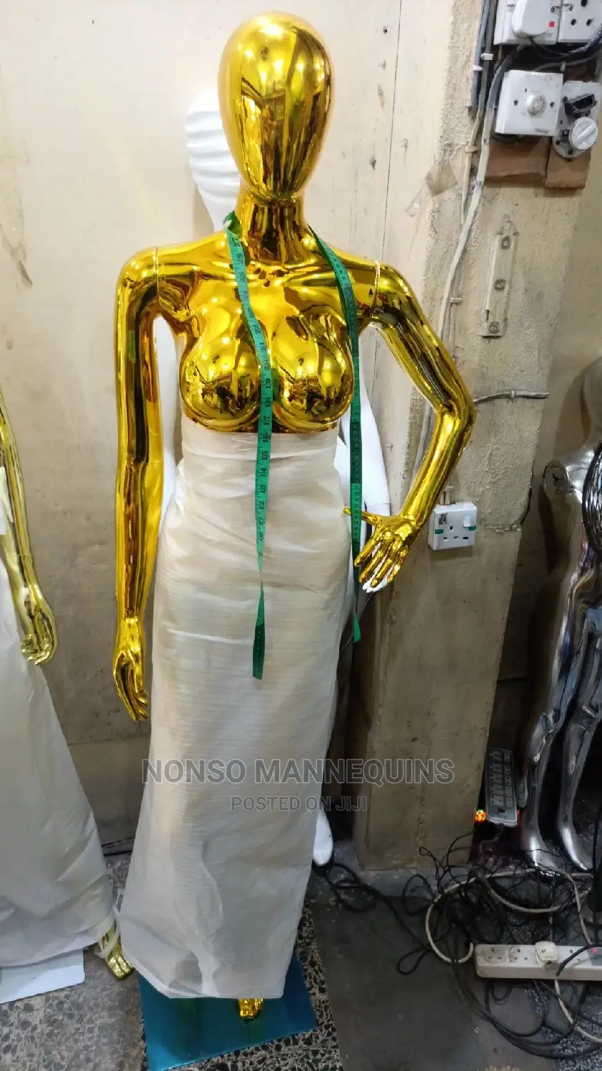 Female Gold Chrome High Quality Display Mannequins