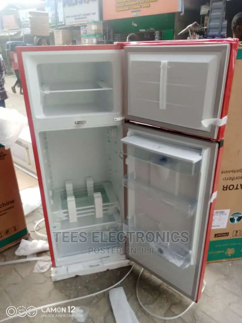 Hisense 204 Liters Double Door Refrigerator With Dispenser