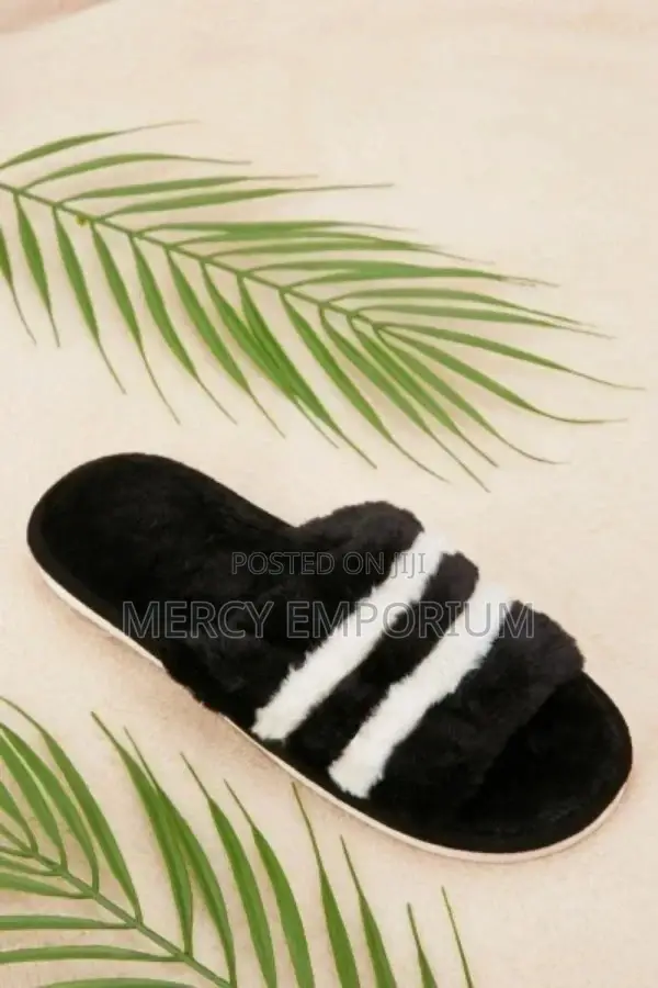 Striped Fluffy Slippers