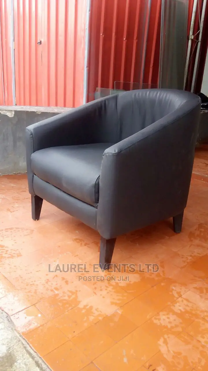 Lounge Chairs Sofas Tables Stool for Types of Events