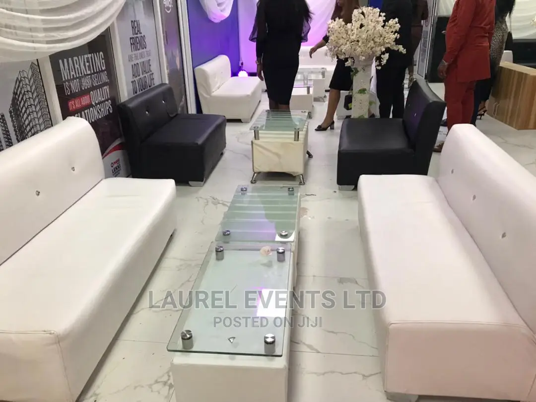 Lounge Chairs Sofas Tables Stool for Types of Events