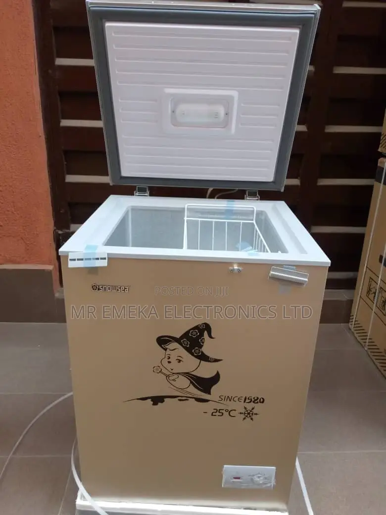 Snow Sea Chest Freezer 150L