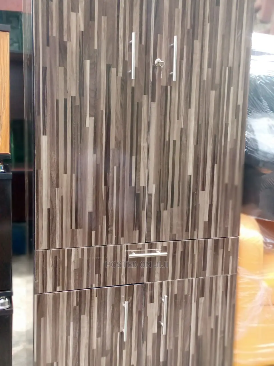 Quality Wardrobe 32 Inches Wide 6 Ft Height