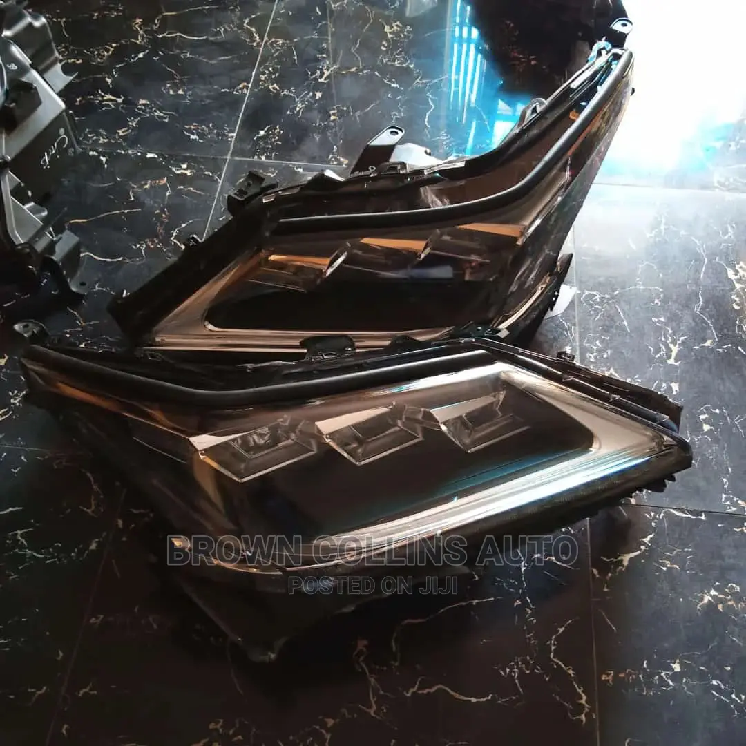 Headlights 2016-2020 LX570