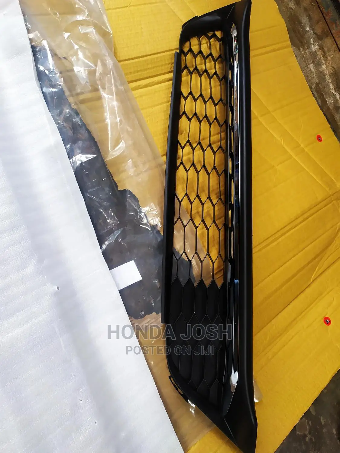 Down Grille 2016 -2017 Model Honda Accord